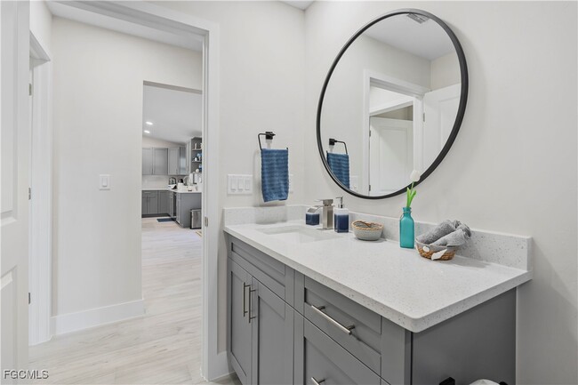 Foto del edificio - 2817 SW 3rd St