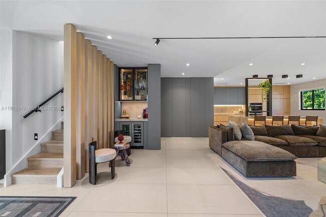 Foto del edificio - 1077 Golden Cane Dr