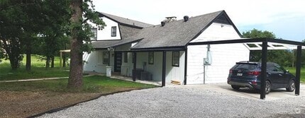 Building Photo - 1812 W Eldorado Pkwy