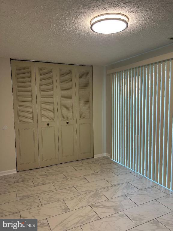 Foto del edificio - 41 Vanderbilt Ct