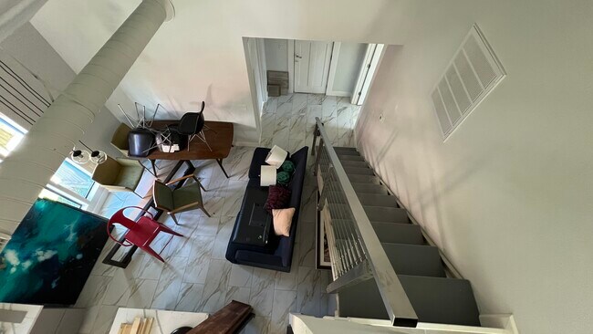 Foto del edificio - 4325 Coyle St
