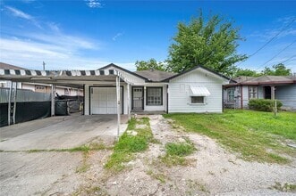 Building Photo - 3207 Florida St