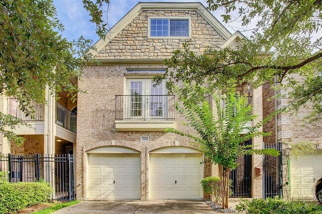 Foto del edificio - 5441 Fairdale Ln