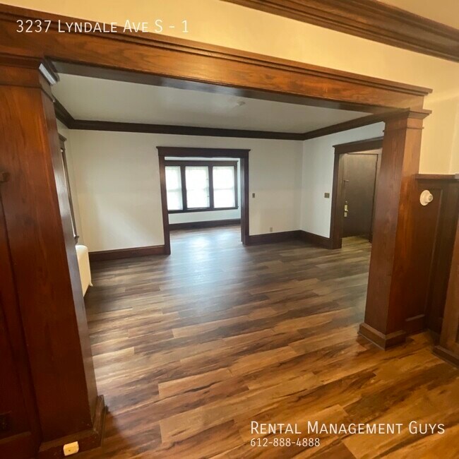 Foto del edificio - Very Nice 2 Bedroom + Office! Rent Ready!