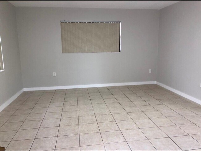 Foto del edificio - 3515 SW 106th Ave
