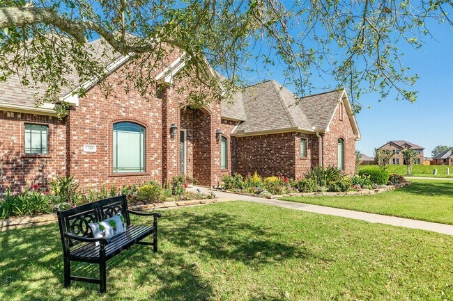 Foto del edificio - 1101 Southern Oaks Dr