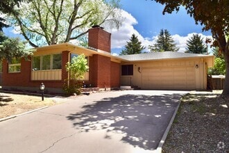 Building Photo - 3845 Linda Vista Ln