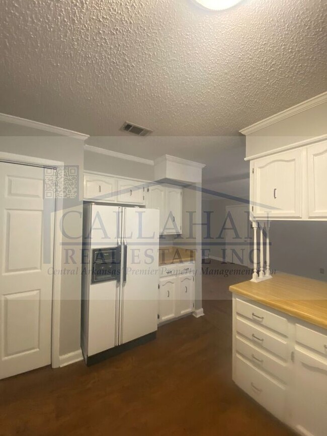 Foto del edificio - Indian Hills 3 Bedroom