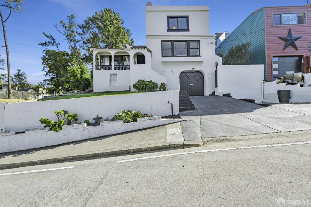 Primary Photo - 347 Alvarado St