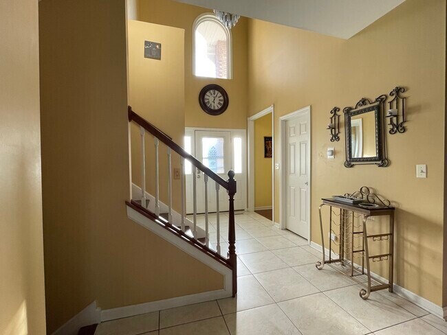 Foto del edificio - 103 N Staffire Dr