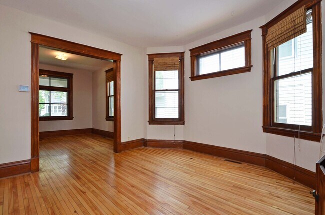 Building Photo - 428 N Wheeler St