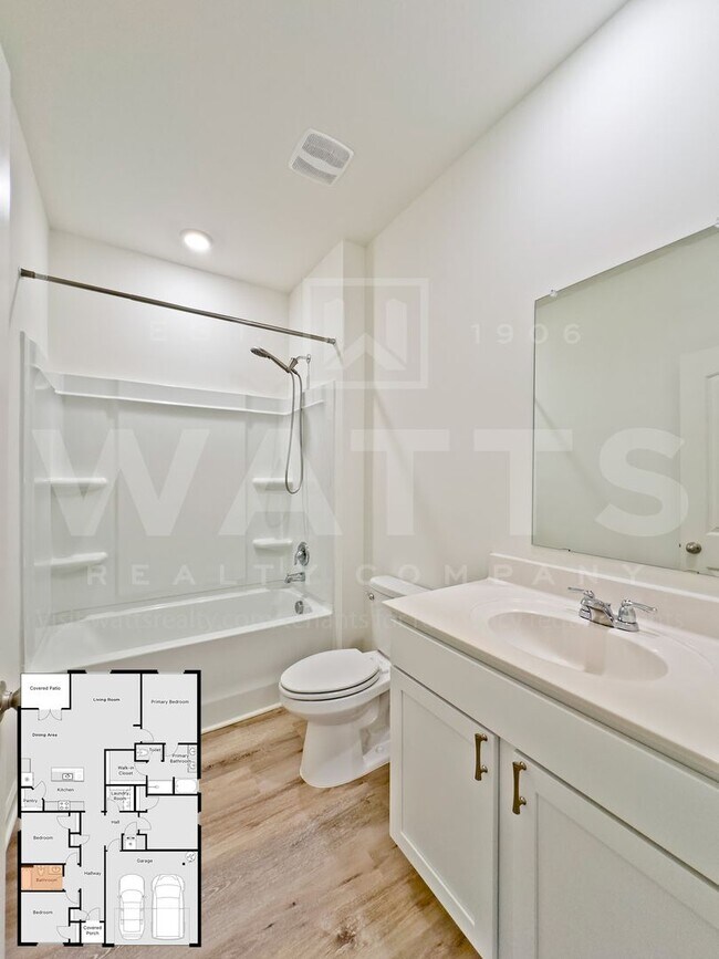 Foto del edificio - 4-Bedroom, 2-Bath House in Chelsea Park