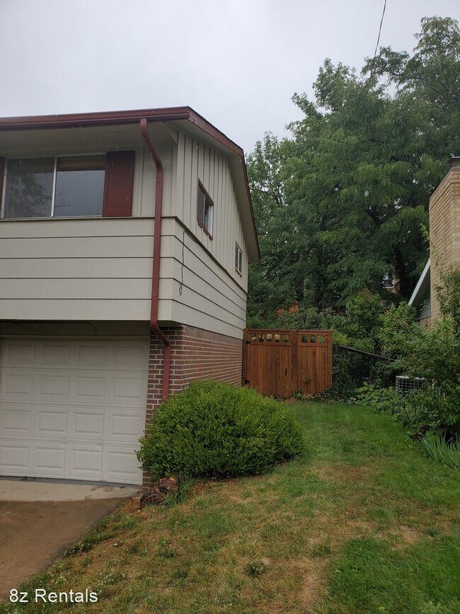 Foto del edificio - 3 br, 2 bath House - 1385 Linden Ave