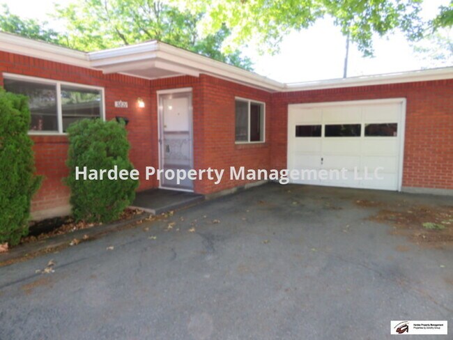 Building Photo - 3821 W Kootenai St