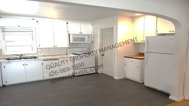 Building Photo - 1202 Harvard Ave