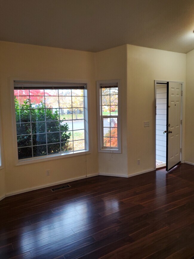 Foto del edificio - 3611 Berkshire St