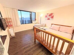 Building Photo - 444 Niu St