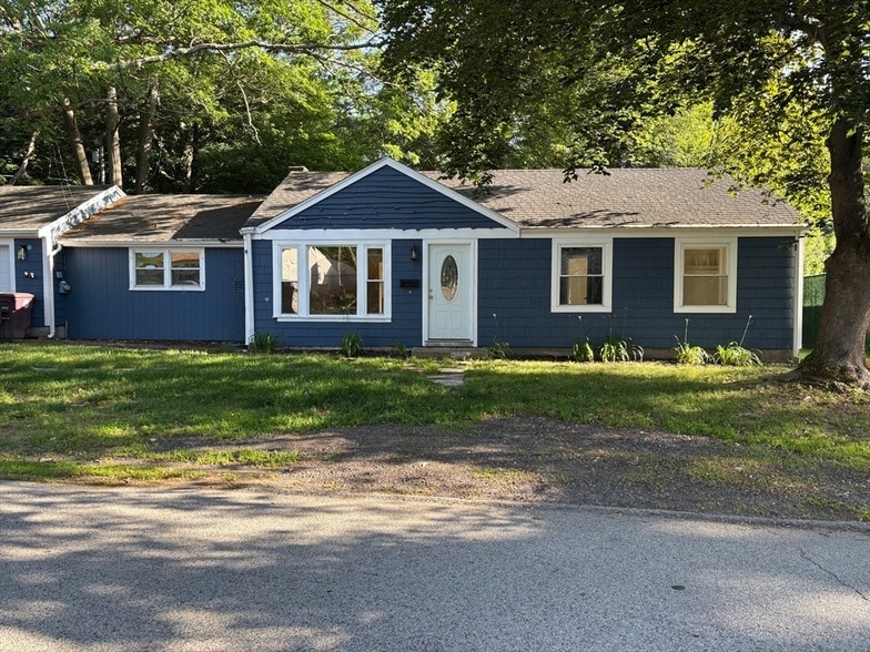 Photo - 215 Jaffrey Street Unit 1