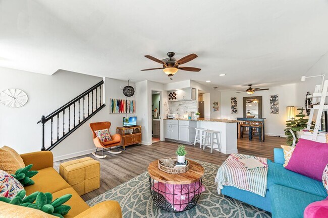 Building Photo - 17017 Golfside Cir