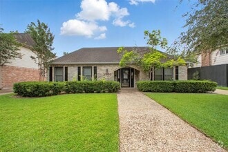 Building Photo - 1302 Dominion Dr