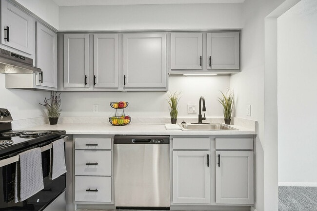 Kitchen - Center Court Apartments