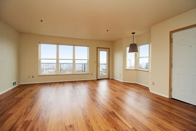 Foto del edificio - 405 NW Uptown Ter