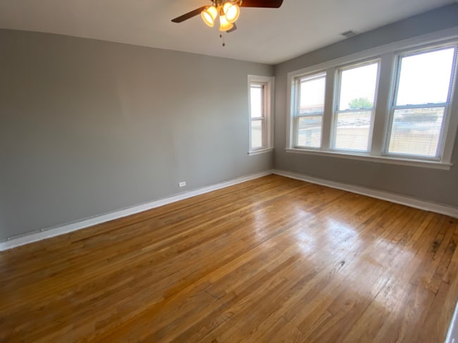 Photo - 3723-3729 W Grand Ave Apartment