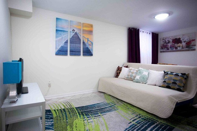 LIVING ROOM - 818 Gist Ave