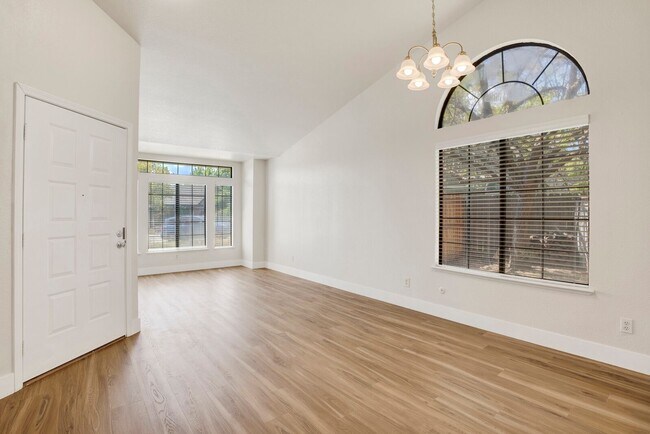 Foto del edificio - 14 Sea Anchor Ct