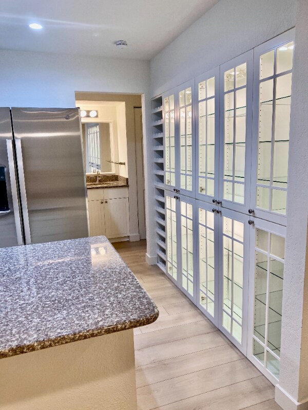 Foto del edificio - 2227 Canyon Blvd