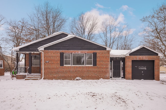 Photo - 160 Noble Beach Dr House