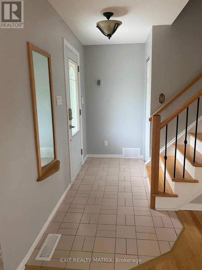 Photo du bâtiment - 1156 St Pierre Rd