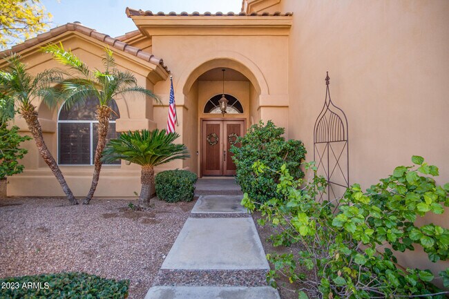 Foto del edificio - 1211 E Desert Flower Ln