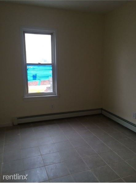 Building Photo - 2 br, 1 bath  - 137 Wilkinson Ave 1L