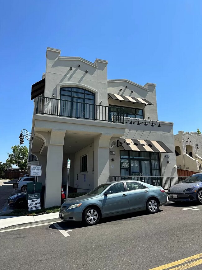 Foto del edificio - 273 Spring St
