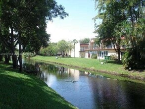 Building Photo - 5827 NW 57th Ave