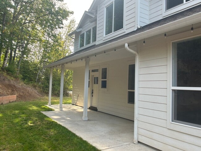 Building Photo - 5582 Green Mountain Rd