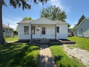 Building Photo - 1303 S Purdum St