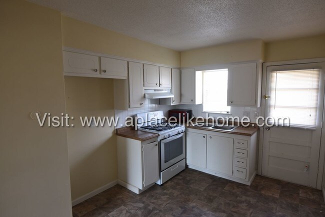 Foto del edificio - 7242 Montana Ave Kansas City KS 66111