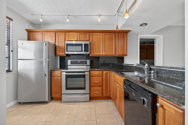 Foto del edificio - 3507 Village Blvd