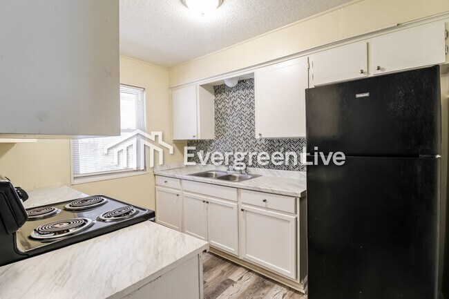 Foto del edificio - 6 Wagon Cir