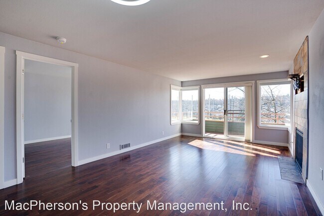 Building Photo - 2 br, 2 bath House - 2855 14th Ave W Unit 101