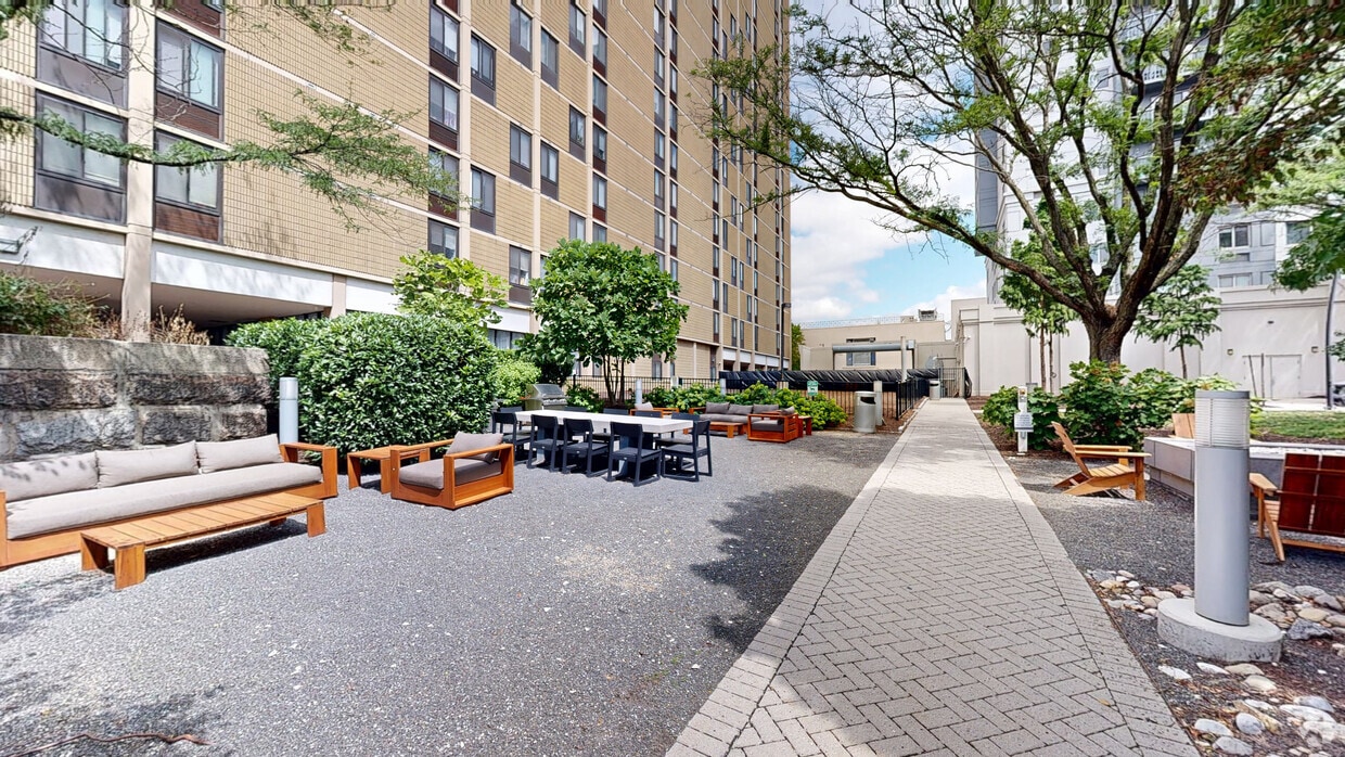 Photo - North X Northwest Apartments