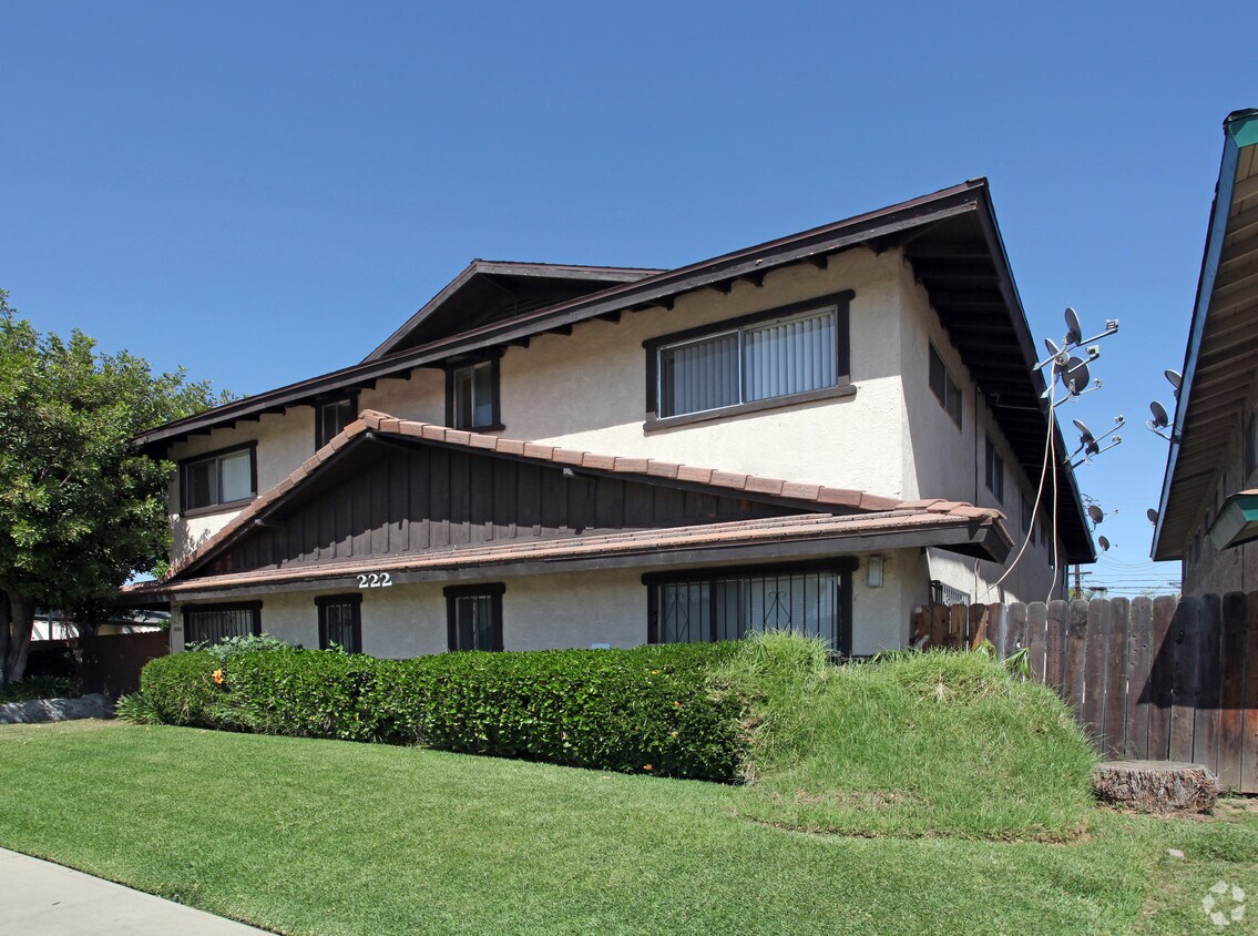 Building Photo - 222 S Pima Ave