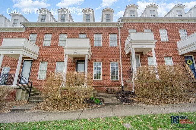 Photo - 1427 Winding Creek Dr House