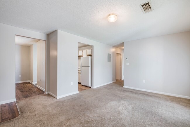 Living Area - Pointe at Boardwalk