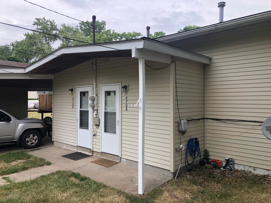 Primary Photo - 4706 Krental Ave