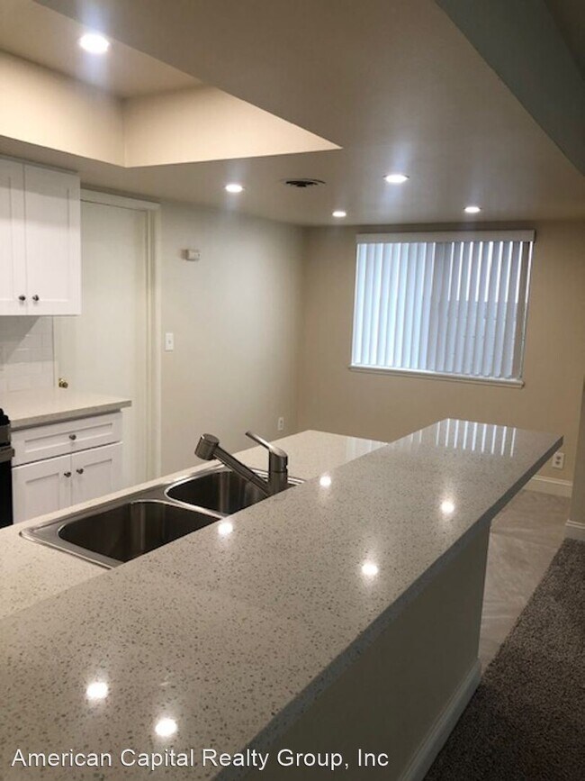 Foto del edificio - 4 br, 2 bath House - 5341 Cambridge Avenue