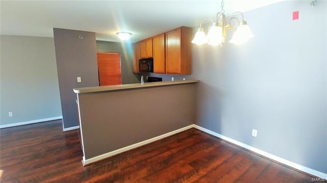 Foto del edificio - 8202 Spring Creek Ln