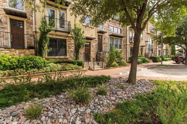 Photo - 7416 Bishop Rd Townhome